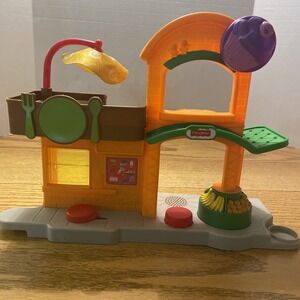 Fisher Price Little People MANNERS MARKETPLACE Playset with Sound and batteries